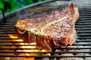 Porterhouse steak (by joshbousel on flickr)