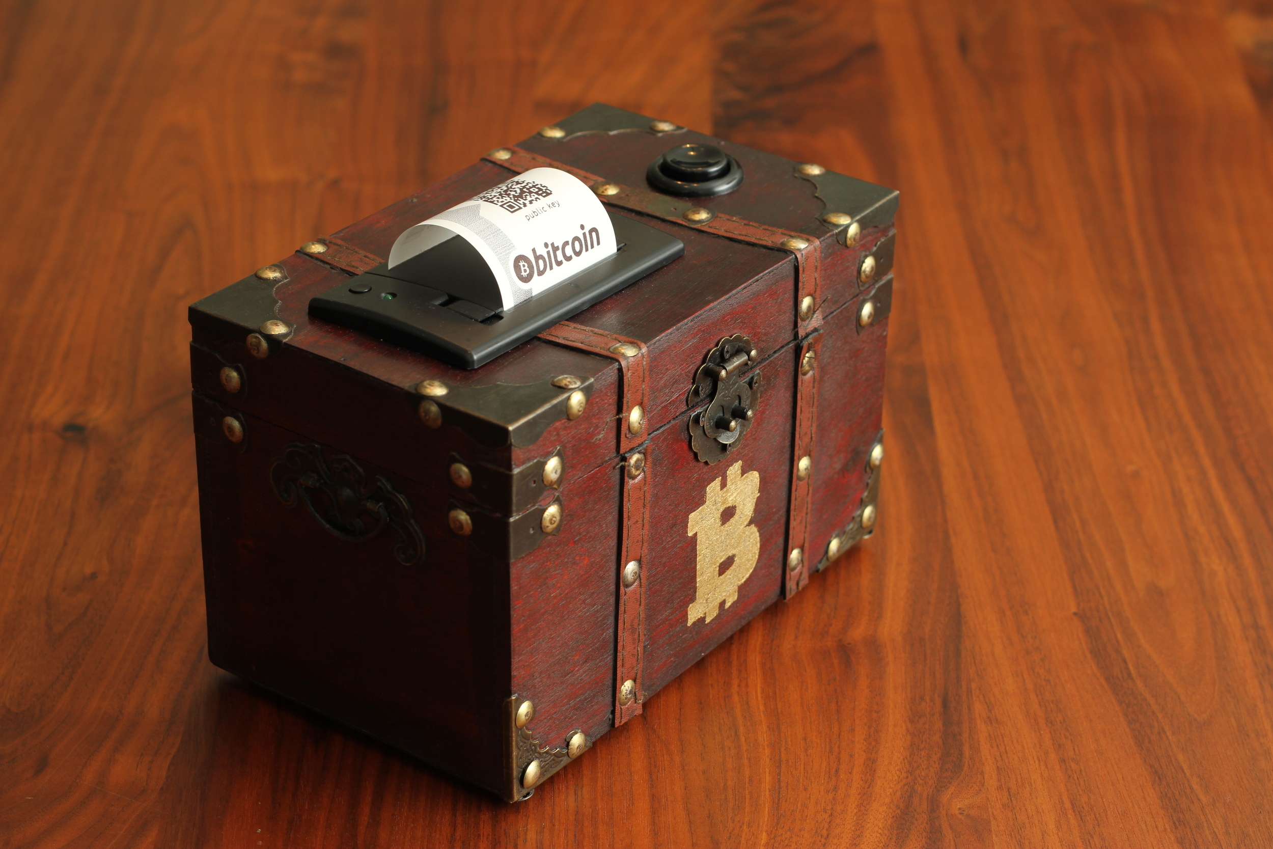 Bitcoin Paper Wallet Treasure Chest… | blog.flo.cx